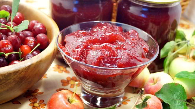 Рецепт Яблочного повидла с вишней Бабушкино