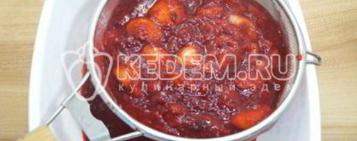 Шаг 6: яблочного повидла со смородиной