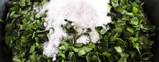 Шаг 3: щавеля с солью на зиму