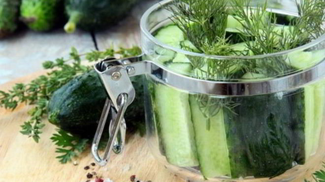 Рецепт Быстрых малосольных огурцов с горчицей