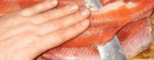 Шаг 1: горбуши слабосоленой