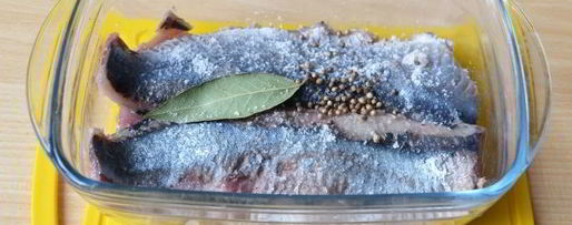 Шаг 5: малосольной селедки для праздника