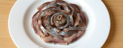 Шаг 9: малосольной селедки для праздника