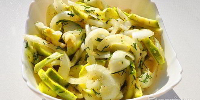 Рецепт малосольных кабачков за 20 минут