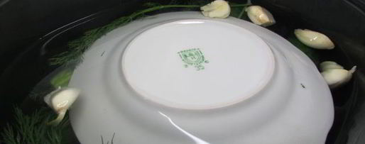 Шаг 5: малосольных огурчиков в минеральной воде