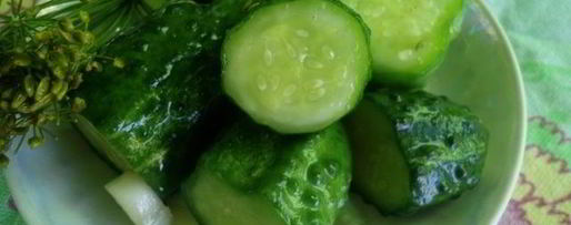 Шаг 2: малосольных огурчиков