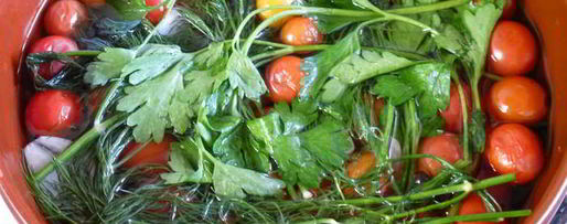 Шаг 3: соленых помидоров черри