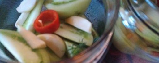 Шаг 1: соленых зеленых помидоров по-грузински