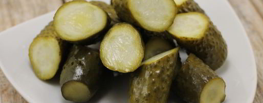 Шаг 7: соленых огурцов в банке на зиму