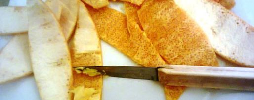 Шаг 1: апельсиновых цукатов