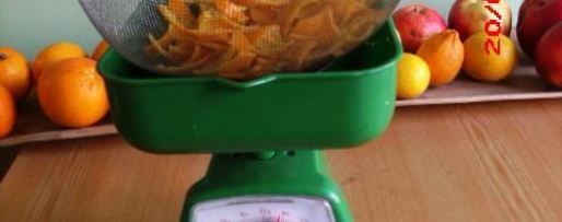 Шаг 4: апельсиновых цукатов