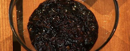 Шаг 4: арбуза с козьим сыром и луковым вареньем