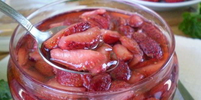 Рецепт клубничного варенья без варки
