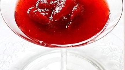 Рецепт Клубничного варенья с шампанским