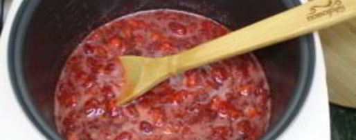 Шаг 3: клубничного варенья в мультиварке