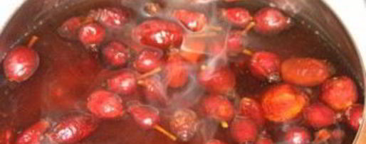 Шаг 2: варенья из крупного шиповника