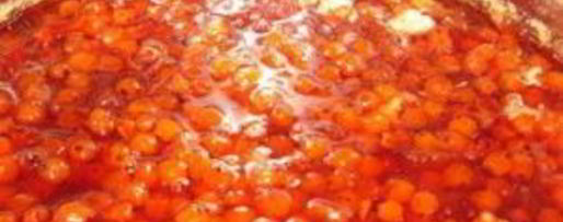 Шаг 3: варенья из рябины на зиму