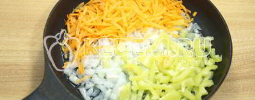 Шаг 3: закусочных чесночных стрелок