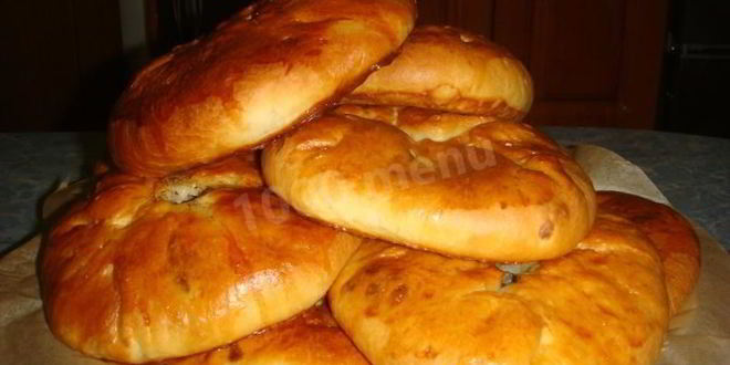 Рецепт беляшей с мясом в духовке на дрожжах