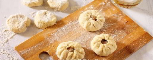 Шаг 2: беляшей в мультиварке