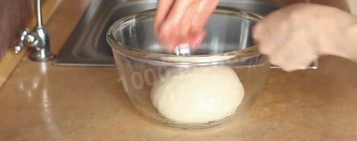 Шаг 3: хрустящих беляшей с мясом на дрожжевом тесте