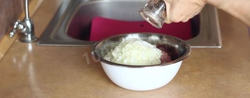 Шаг 5: хрустящих беляшей с мясом на дрожжевом тесте