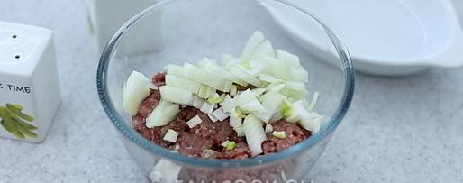 Шаг 5: пышных беляшей на сковороде