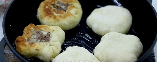 Шаг 8: пышных беляшей на сковороде