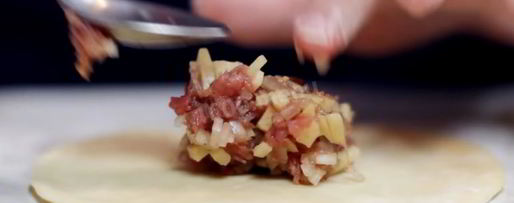 Шаг 5: теста для вак беляшей в духовке