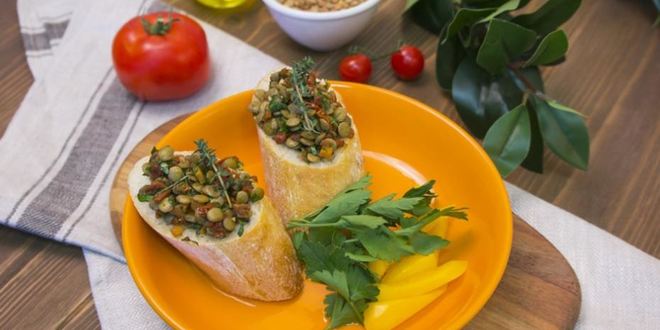 Рецепт брускетты с чечевицей