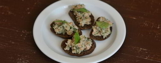 Шаг 9: брускетты с фасолью