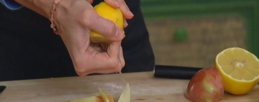 Шаг 7: брускетты с инжиром, яблоком и сыром