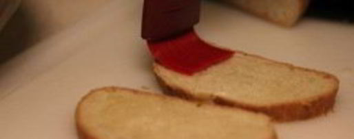 Шаг 4: брускетты с помидорами