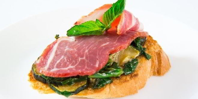 Рецепт брускетты с ветчиной
