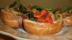 Рецепт Брускетты с запеченными овощами