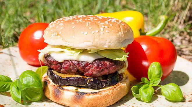 Рецепт Бургера-гриля с сочным баклажаном