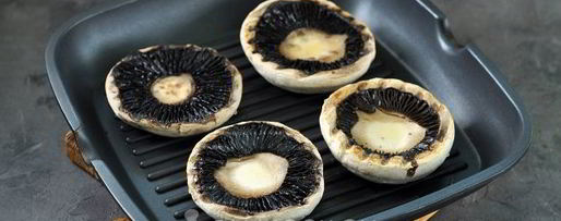 Шаг 3: бургера с портобелло и голубым сыром