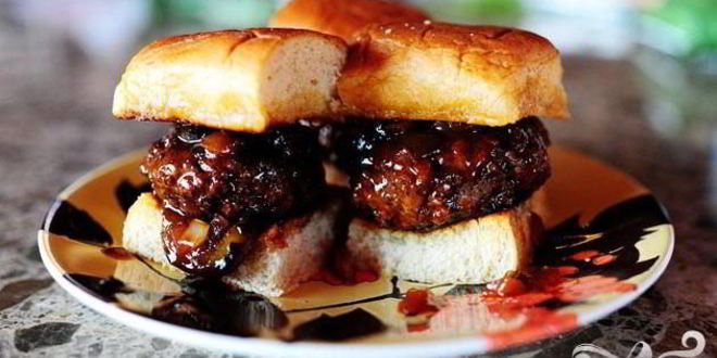 Рецепт бургеров с мясом, виски и халапеньо