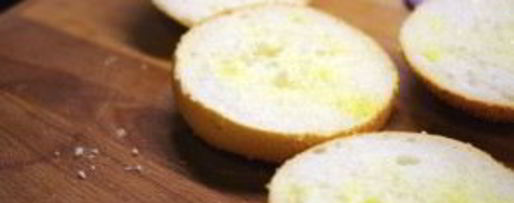 Шаг 1: бургеров с тушеным мясом