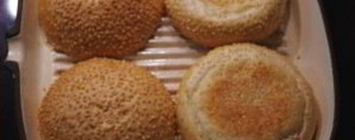 Шаг 2: бургеров с тушеным мясом