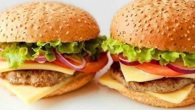 Рецепт Гамбургеров с домашними булочками на дрожжах