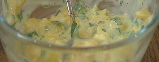 Шаг 9: рыбного гамбургера с манго-майонезом