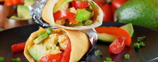 Шаг 14: буррито с авокадо и яичницей-скрэмбл