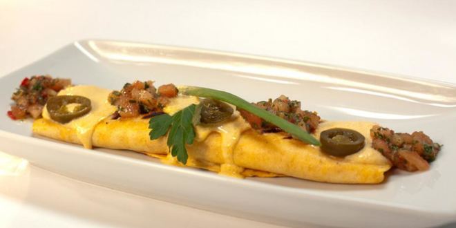 Рецепт буррито с говядиной и сырным соусом