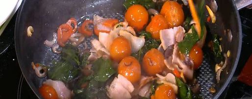 Шаг 5: буррито с индейкой, беконом и шпинатом