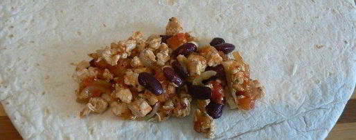 Шаг 5: буррито с курицей и фасолью