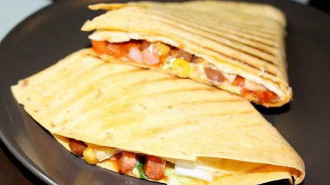 Рецепт Буррито с моцареллой по-мексикански