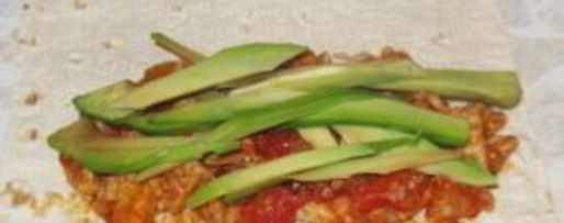 Шаг 3: буррито с мясом и авокадо