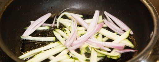 Шаг 4: буррито с овощами и пряным филе