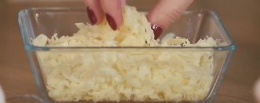 Шаг 3: диетического буррито с яйцом, шпинатом и грибами